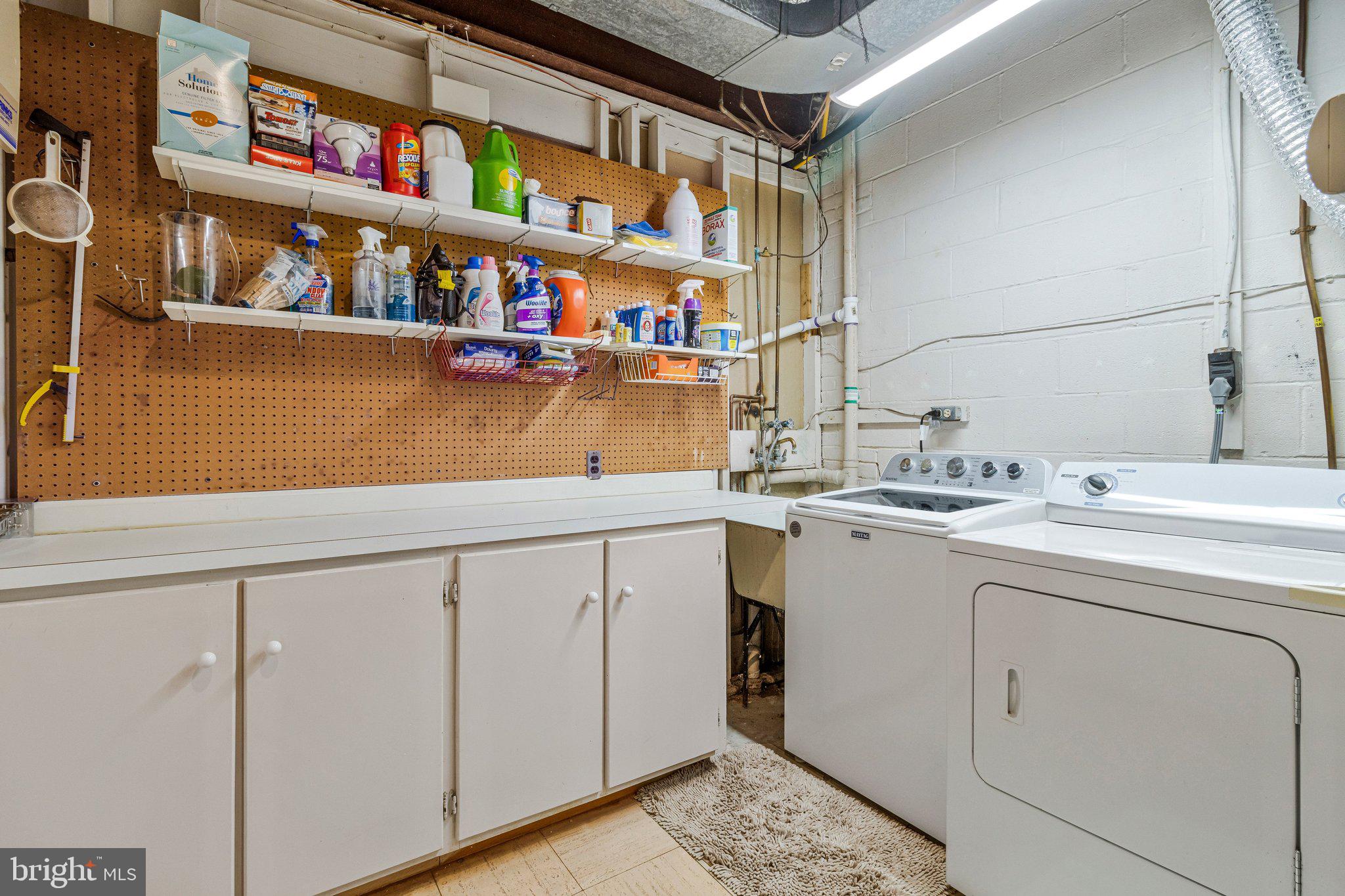 WESTMORELAND HILLS - Residential