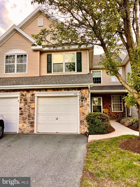 104 COUNTRY LANE MORGANTOWN PA 19543