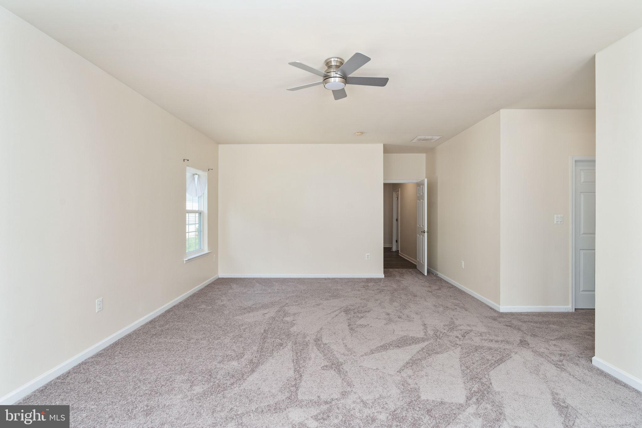 VIRGINIA HERITAGE AT LEE'S PARK - Residential