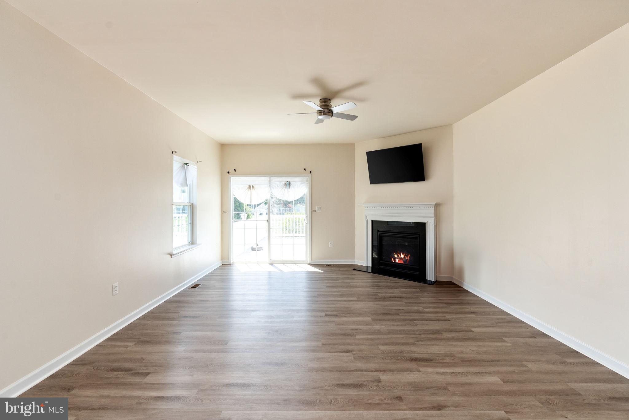 VIRGINIA HERITAGE AT LEE'S PARK - Residential