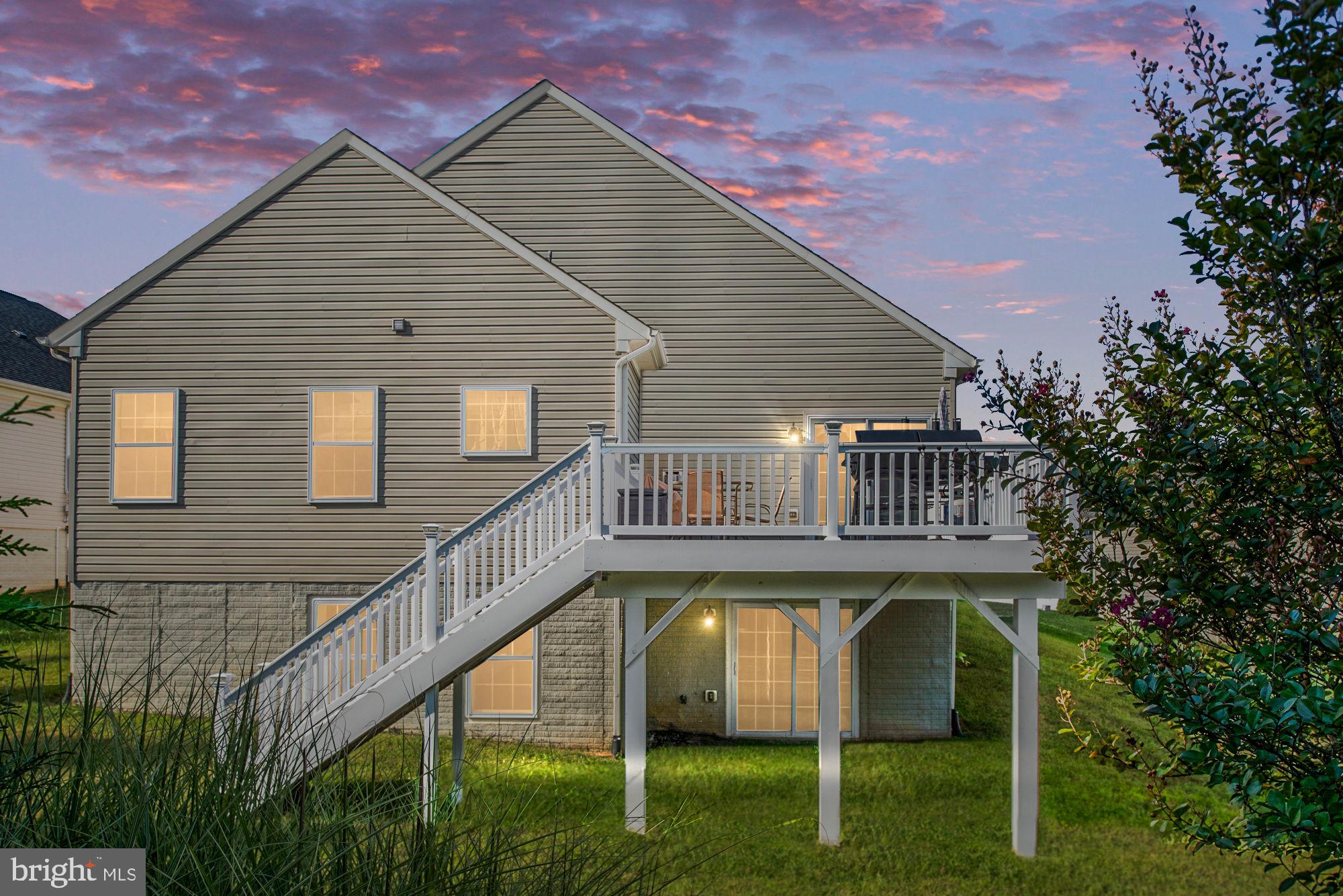 VIRGINIA HERITAGE AT LEE'S PARK - Residential