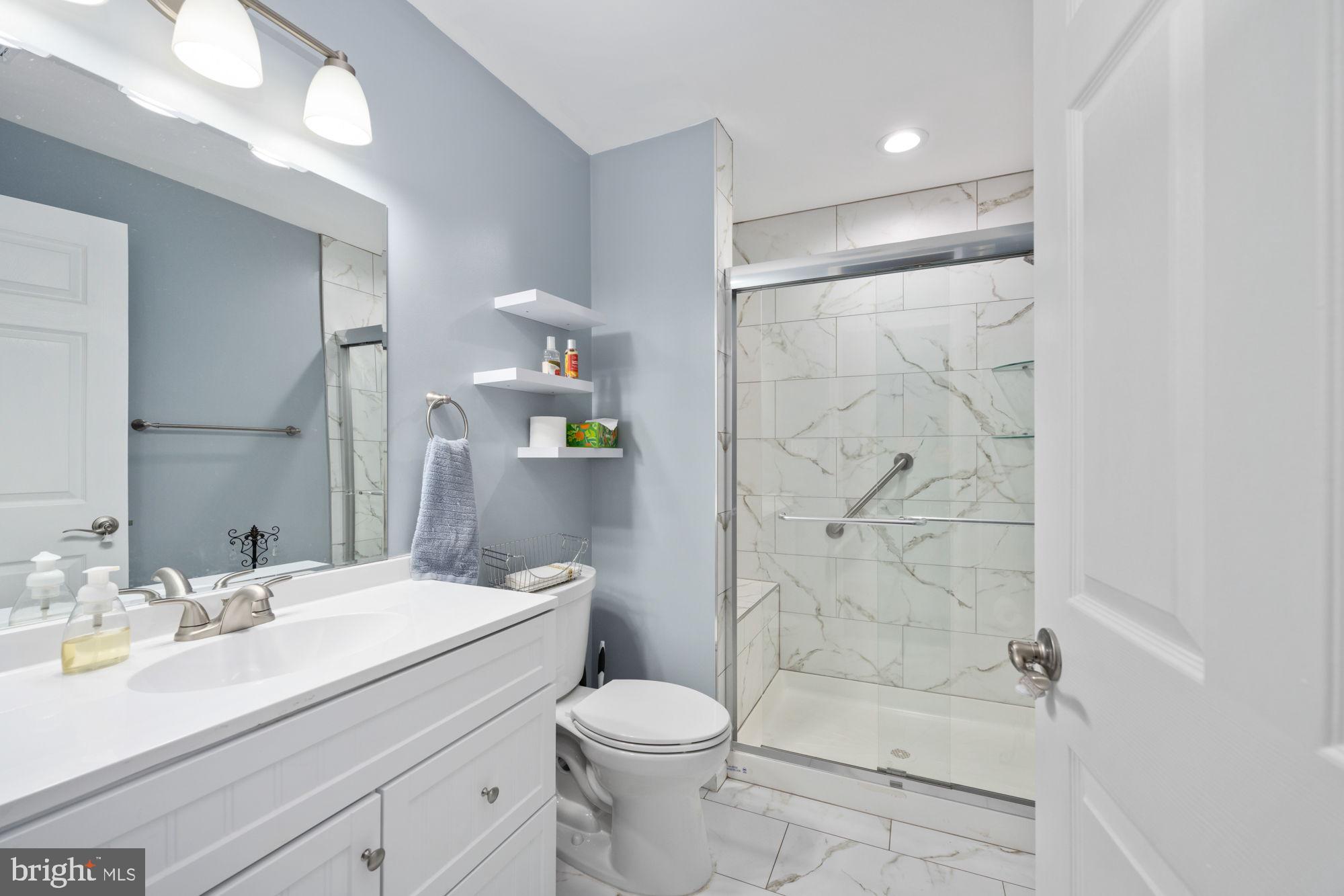 VIRGINIA HERITAGE AT LEE'S PARK - Residential