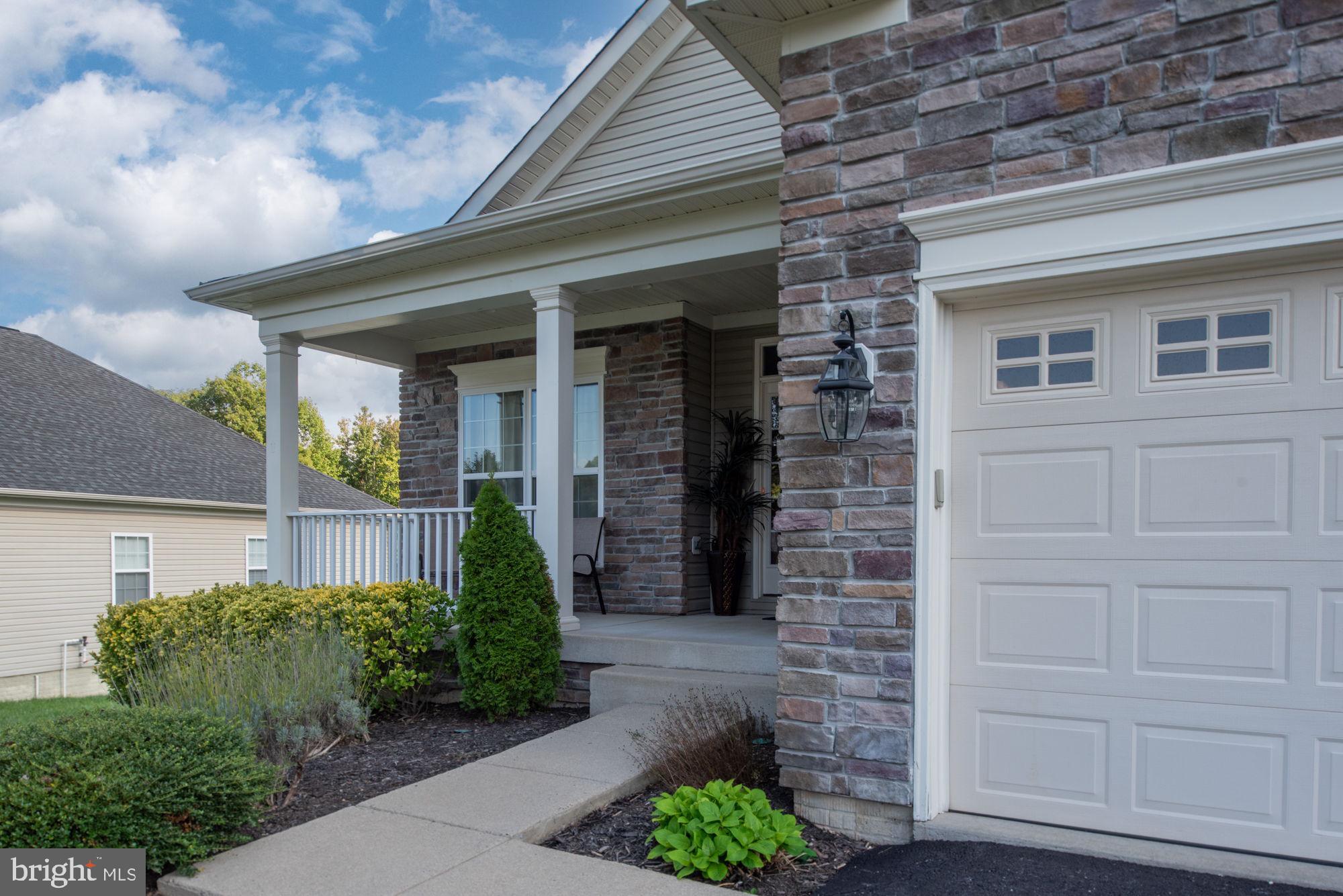 VIRGINIA HERITAGE AT LEE'S PARK - Residential