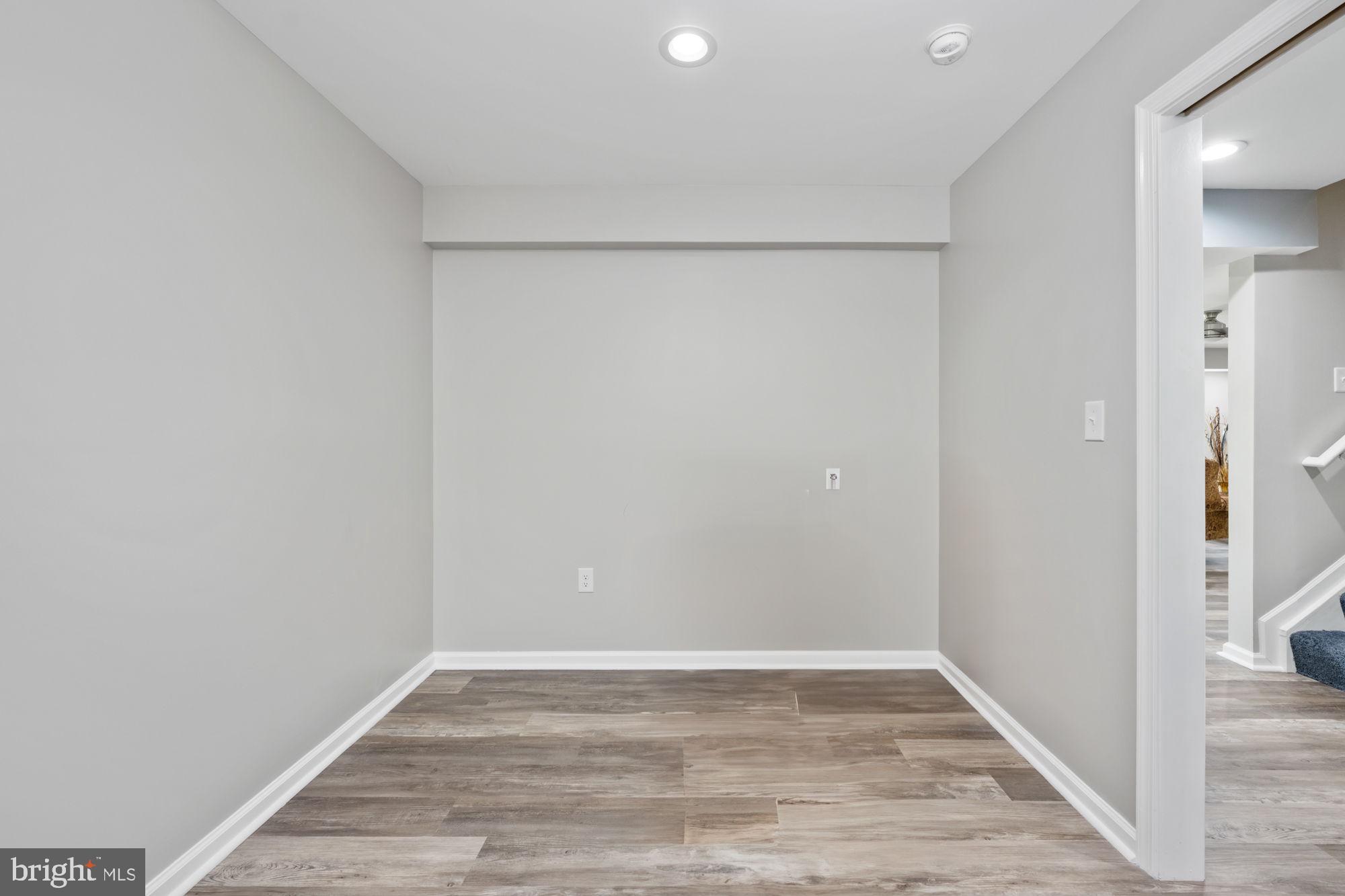 VIRGINIA HERITAGE AT LEE'S PARK - Residential