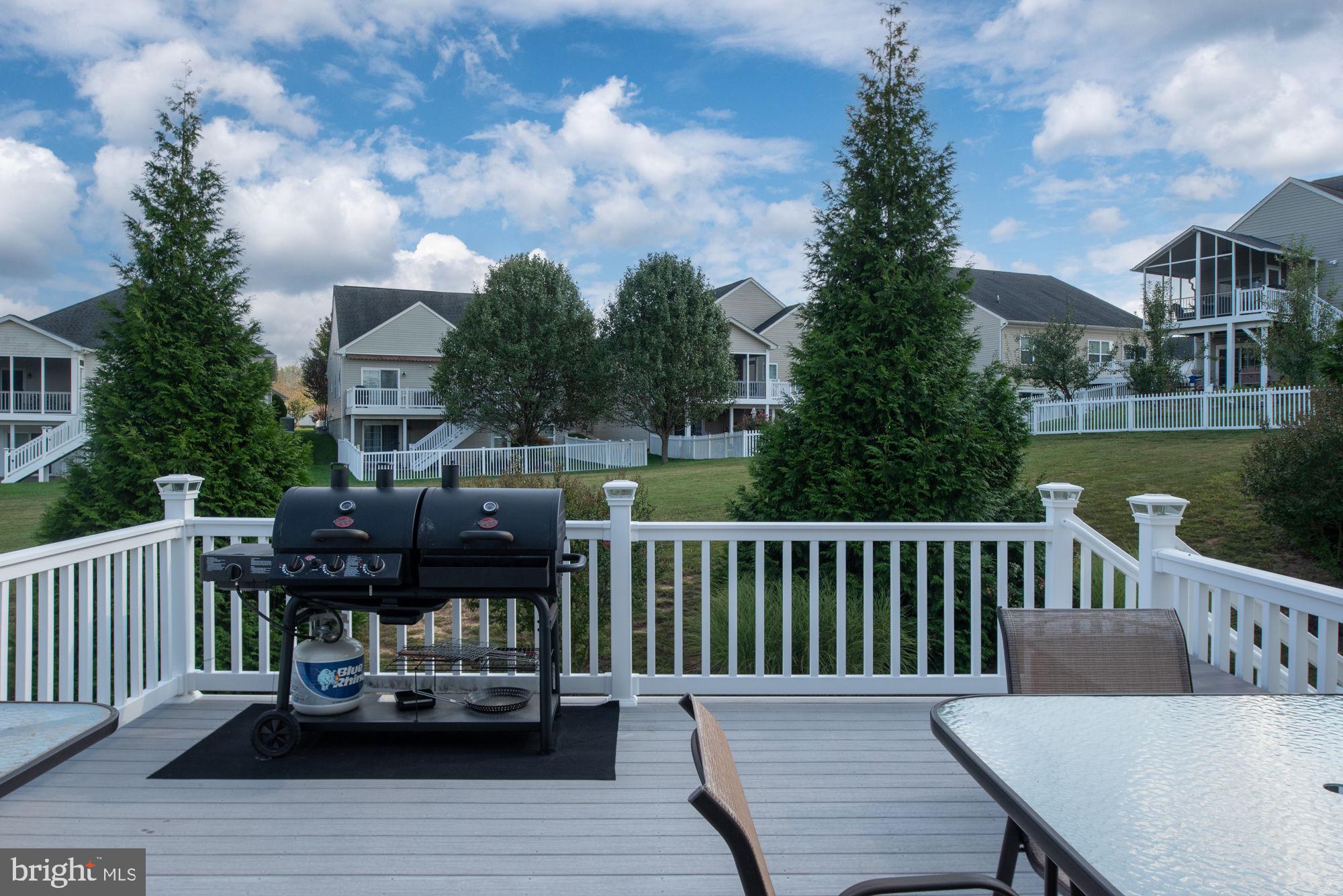 VIRGINIA HERITAGE AT LEE'S PARK - Residential