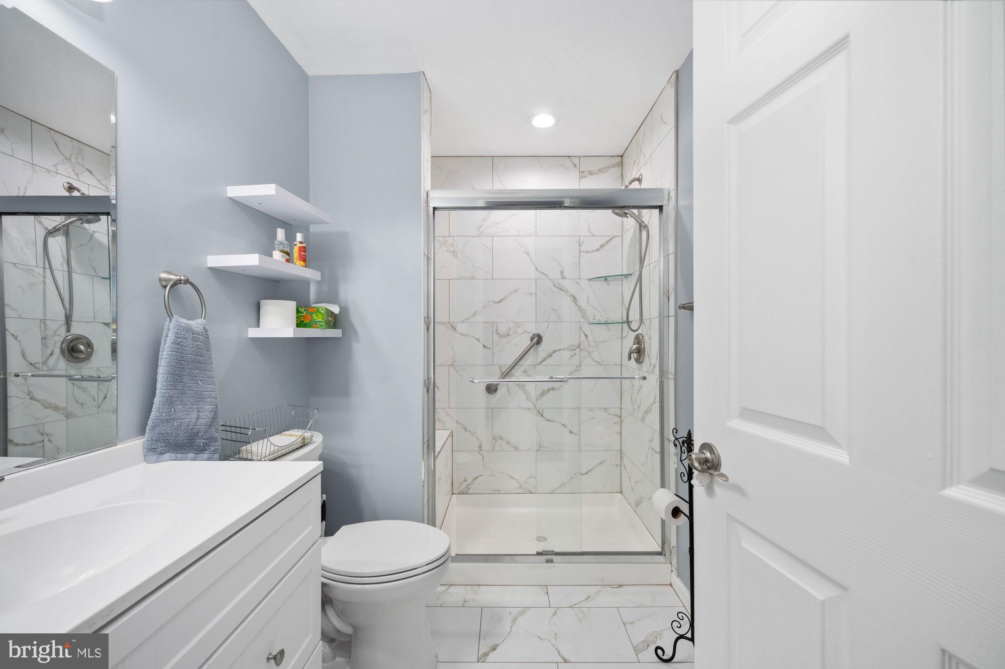 VIRGINIA HERITAGE AT LEE'S PARK - Residential