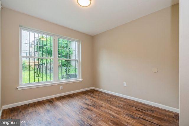 OLDE KENSINGTON - Residential