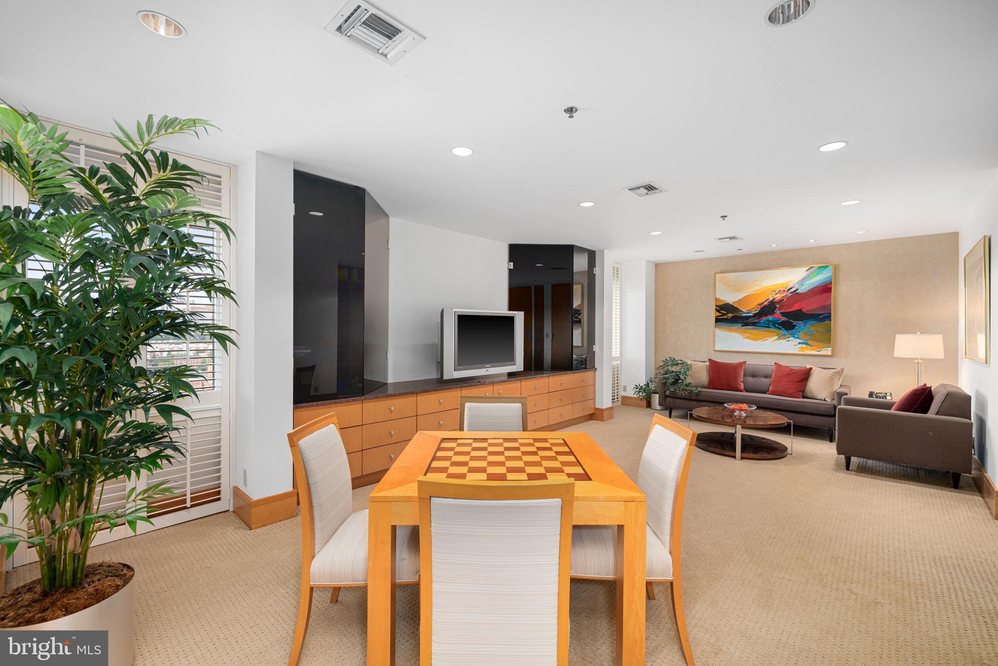 THE WESLIE - Residential