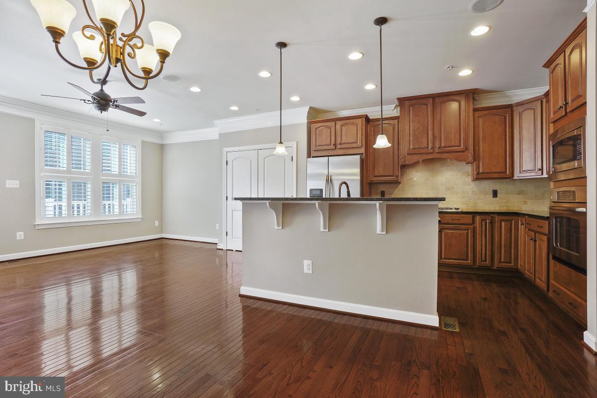 WATKINS MILL TOWN CENTER - Residential Lease