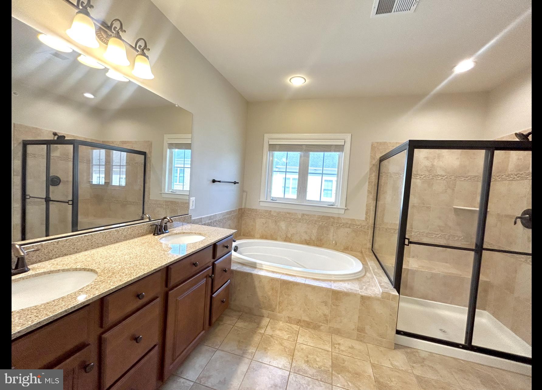 WATKINS MILL TOWN CENTER - Residential Lease