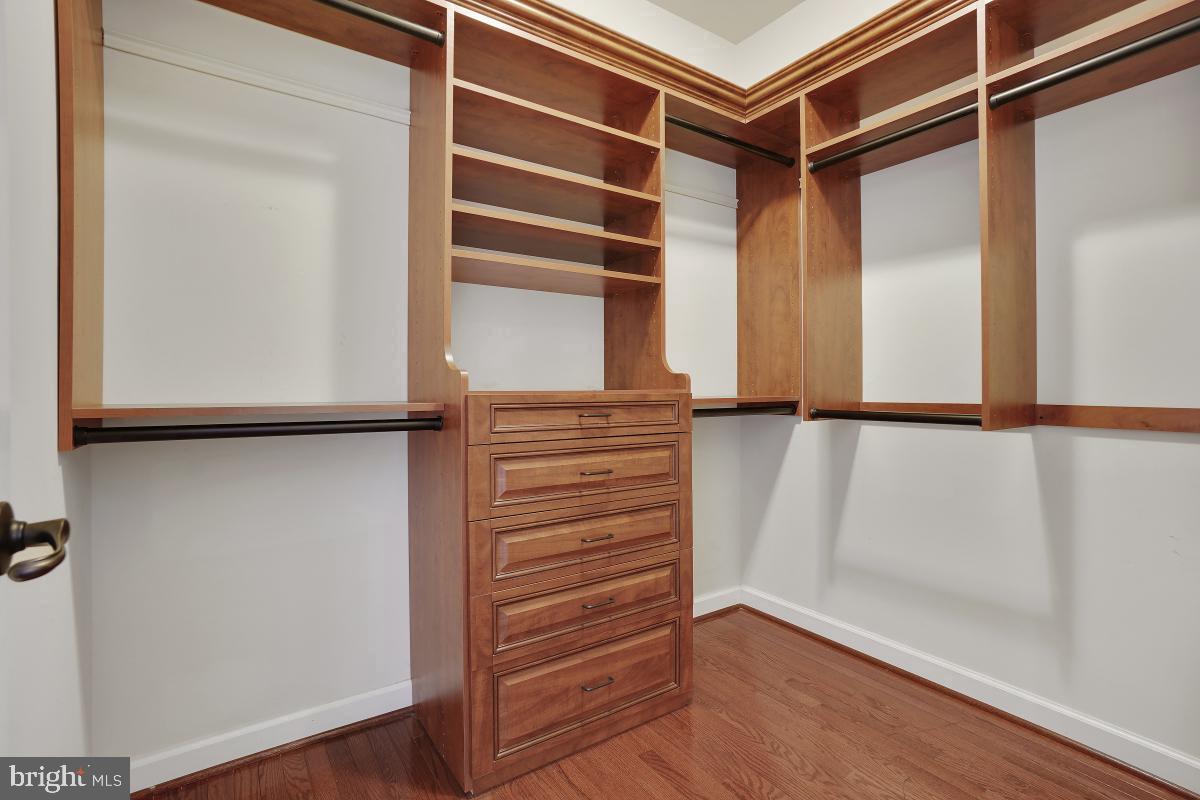 WATKINS MILL TOWN CENTER - Residential Lease