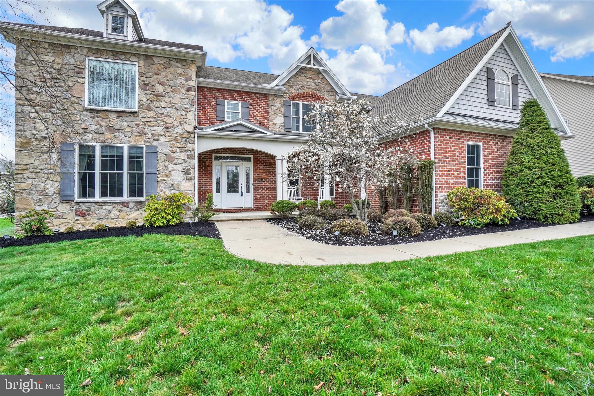 OLD IRON ESTATES - Residential