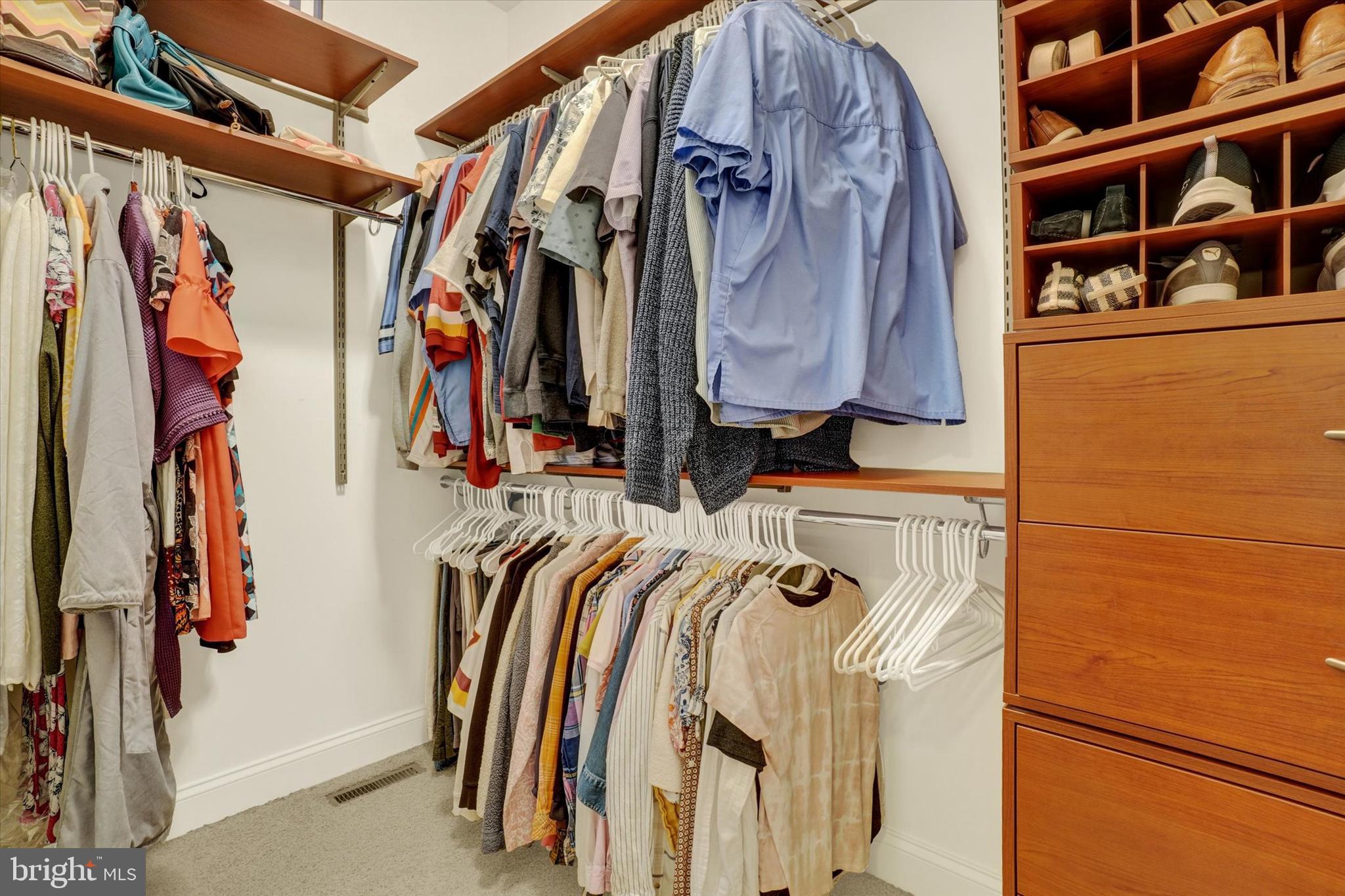 OLD IRON ESTATES - Residential