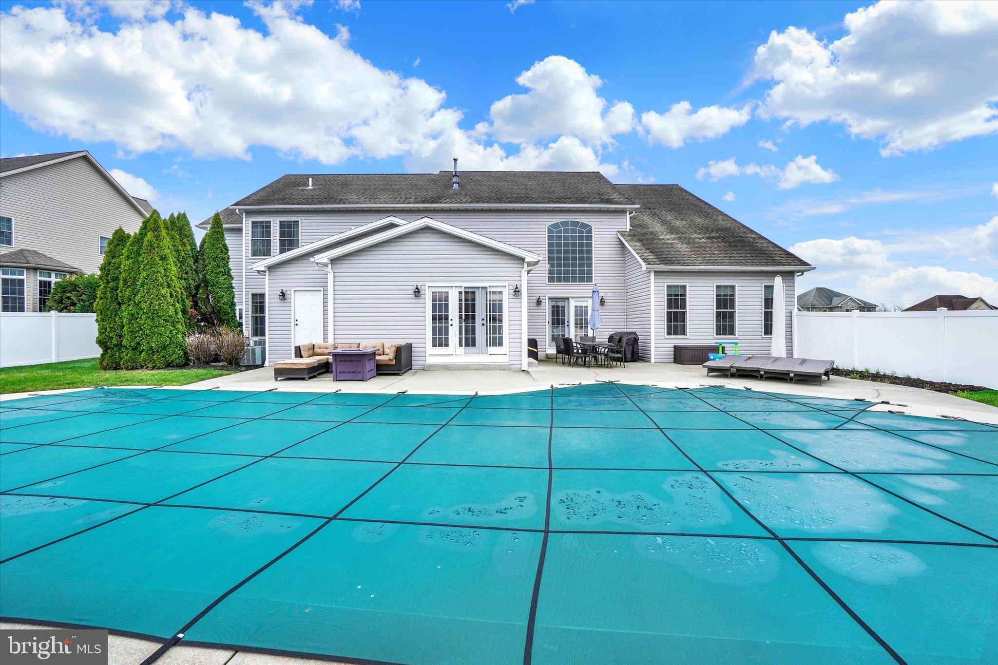 OLD IRON ESTATES - Residential