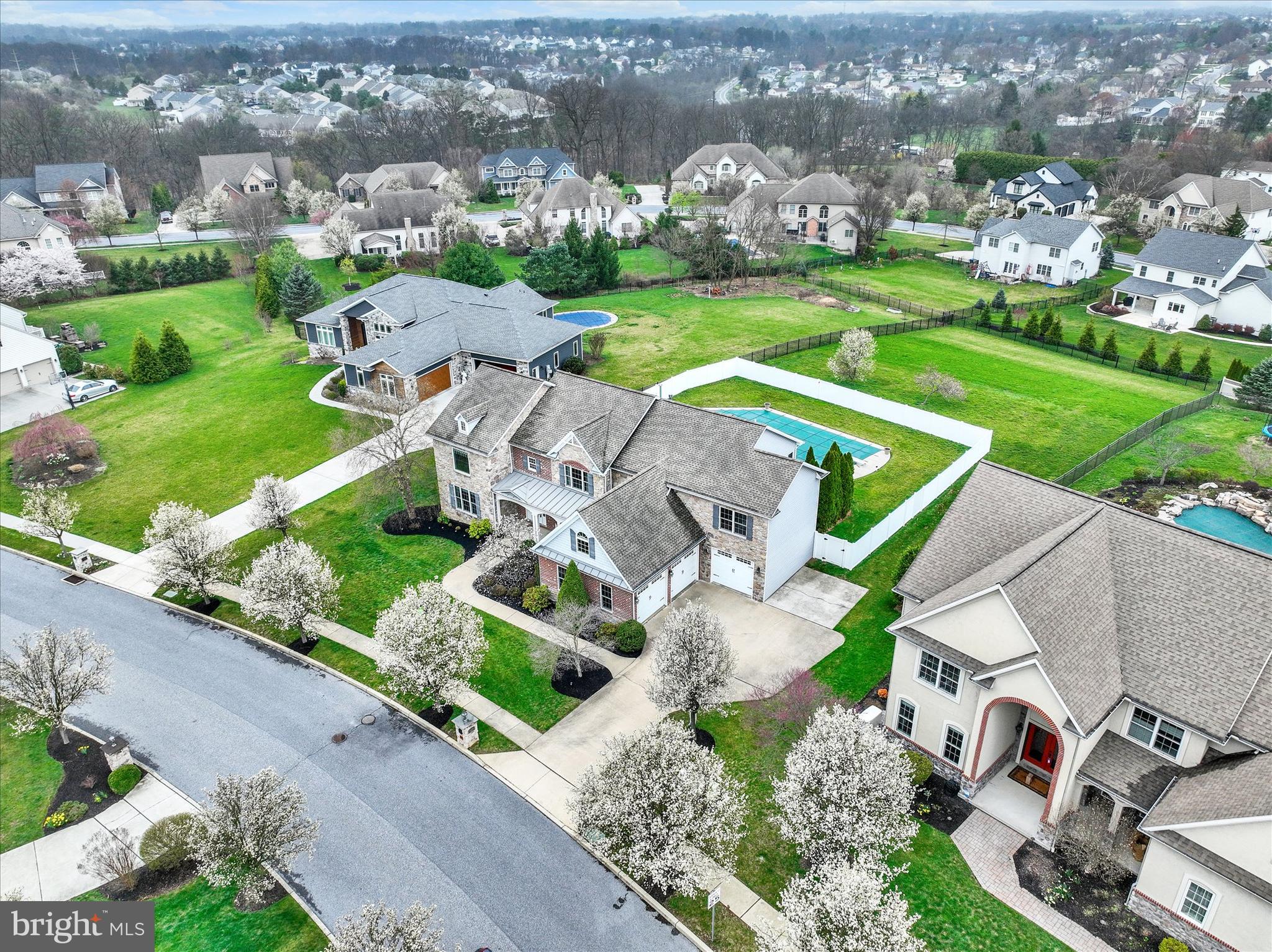 OLD IRON ESTATES - Residential