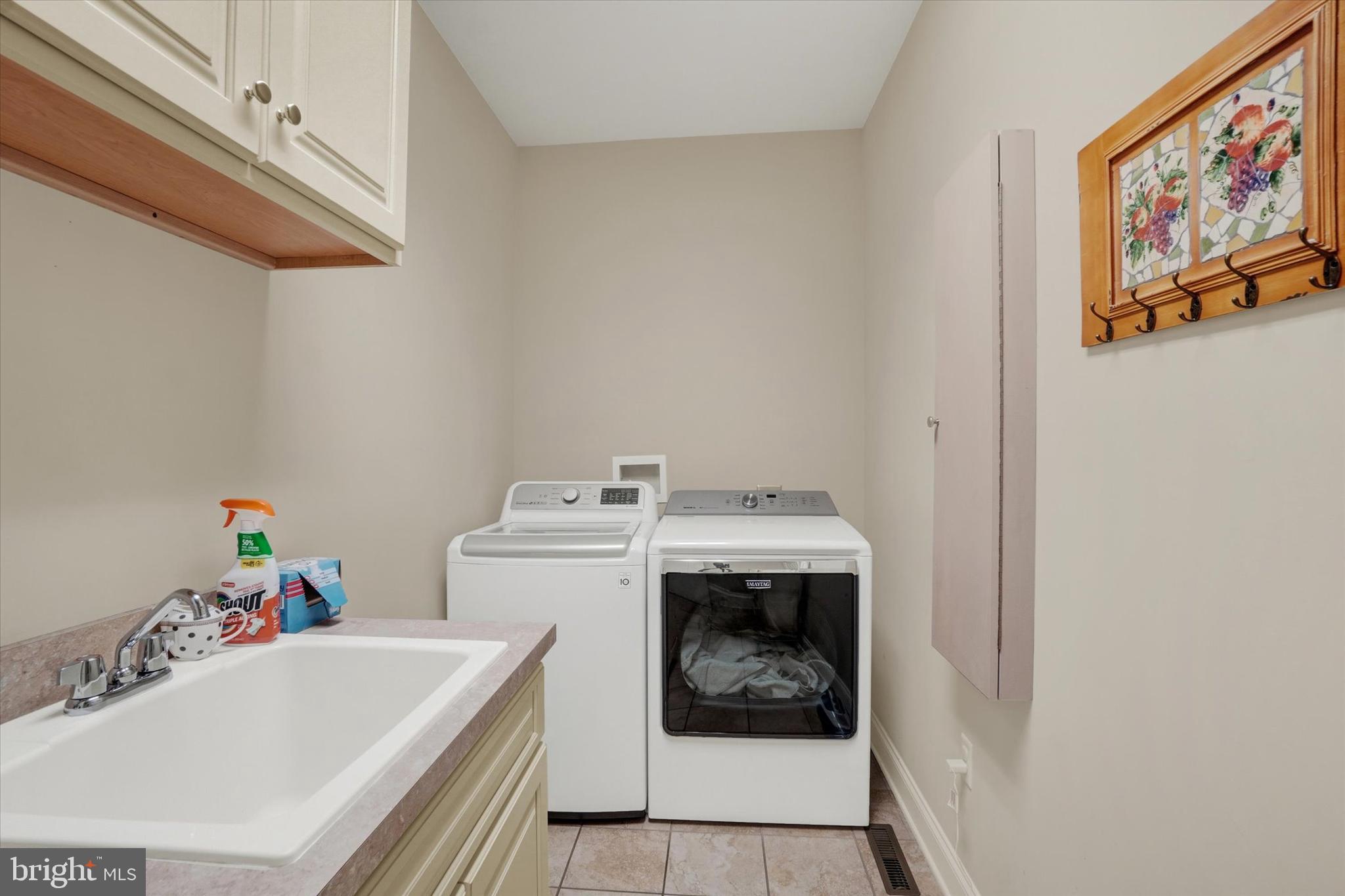 OLD IRON ESTATES - Residential