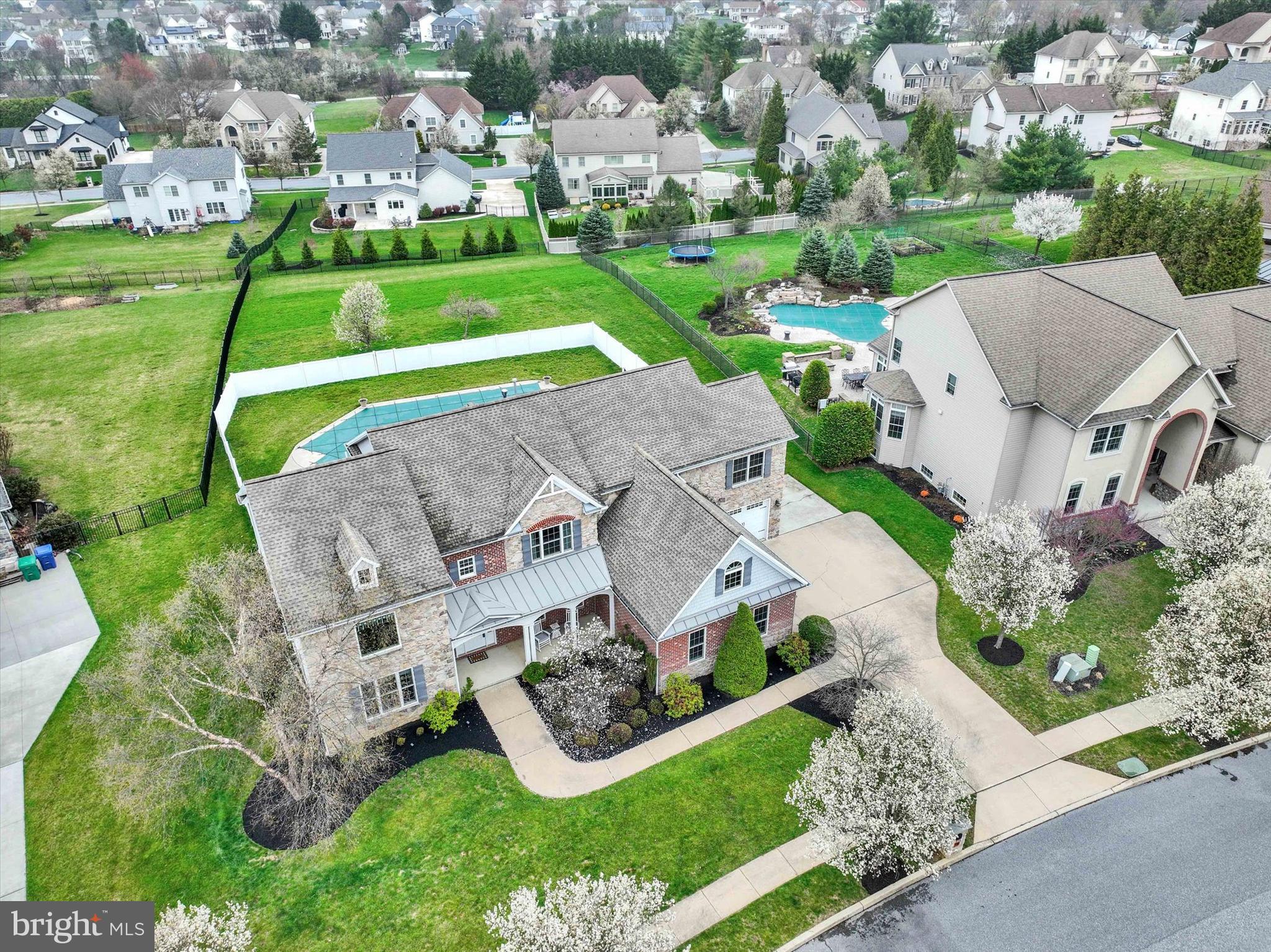 OLD IRON ESTATES - Residential