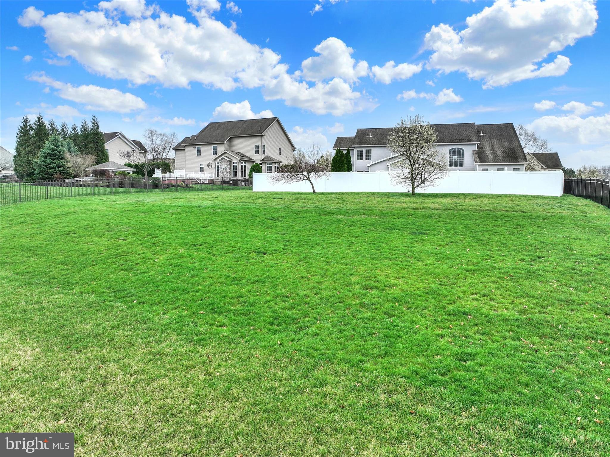 OLD IRON ESTATES - Residential