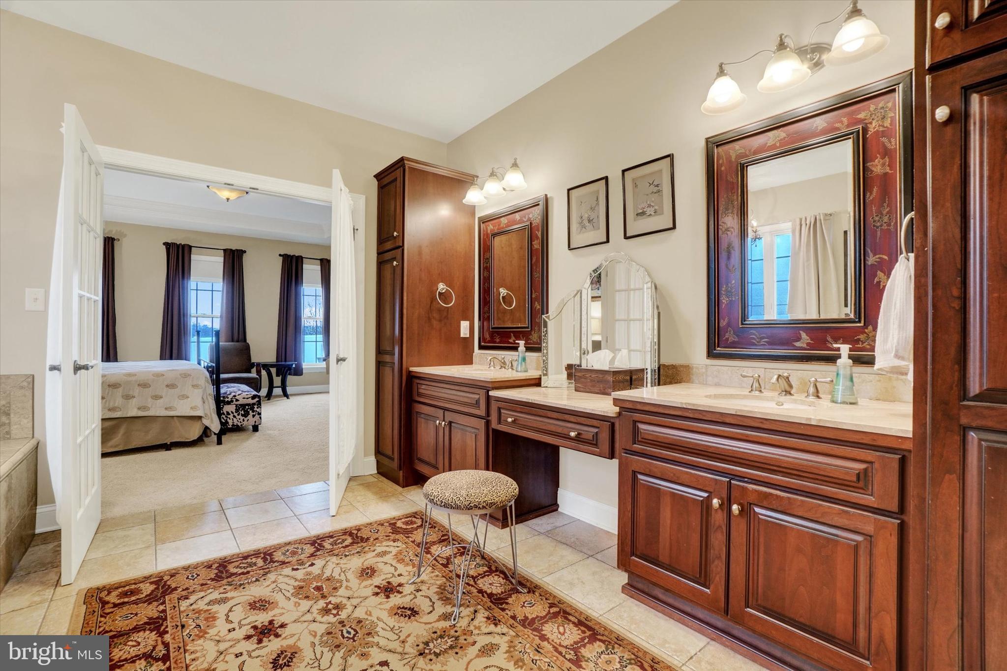 OLD IRON ESTATES - Residential