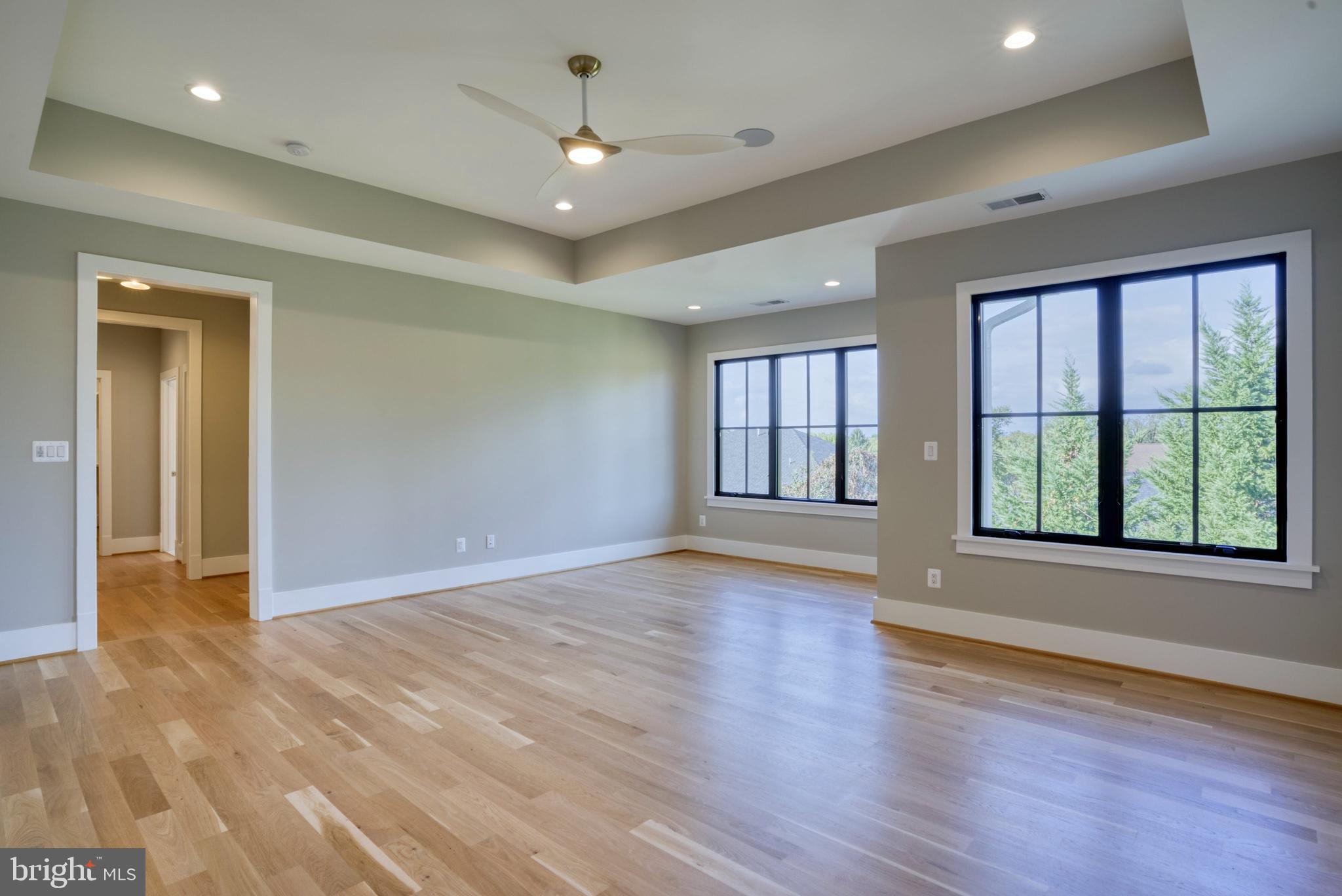 ROSEMONT - Residential