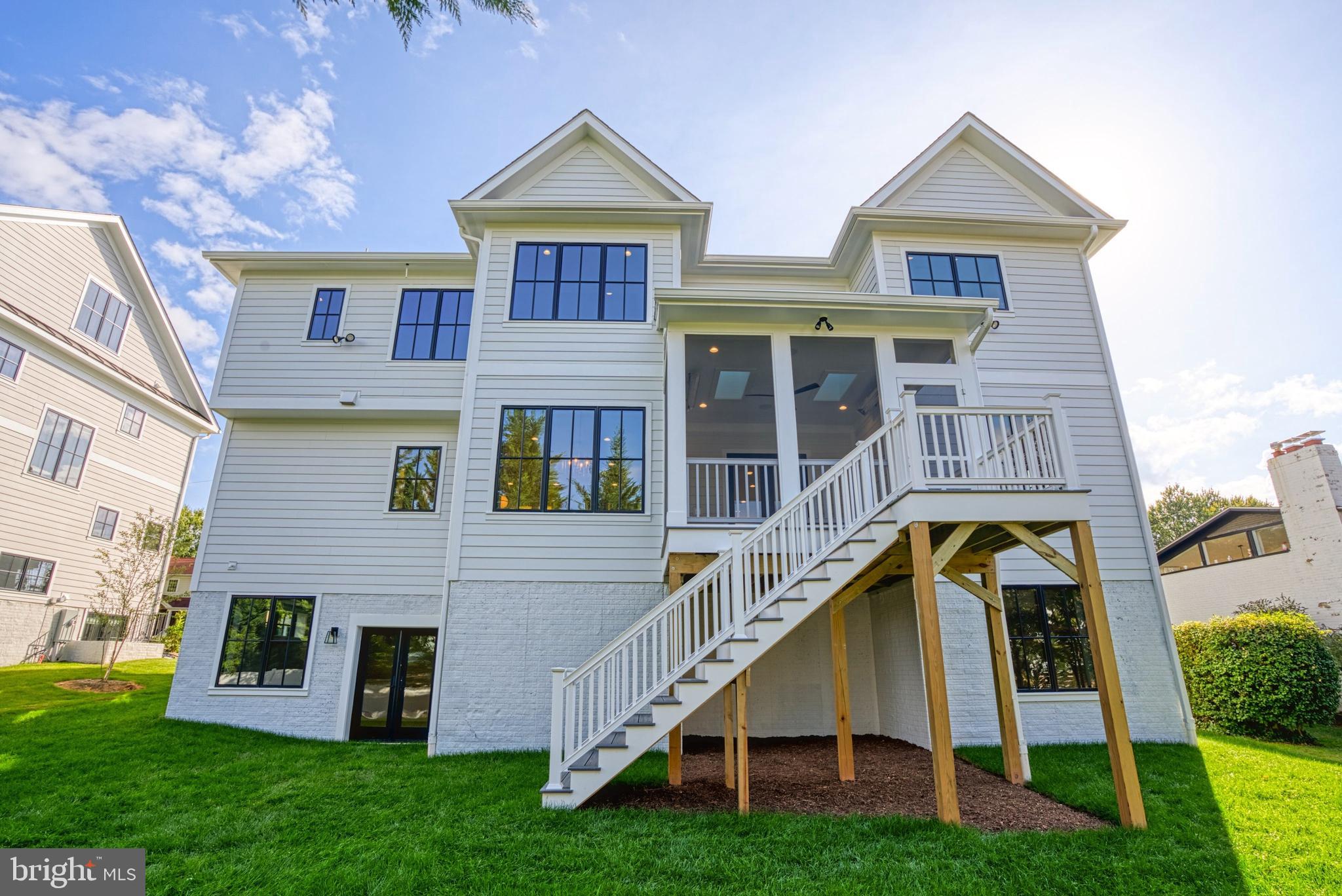 ROSEMONT - Residential