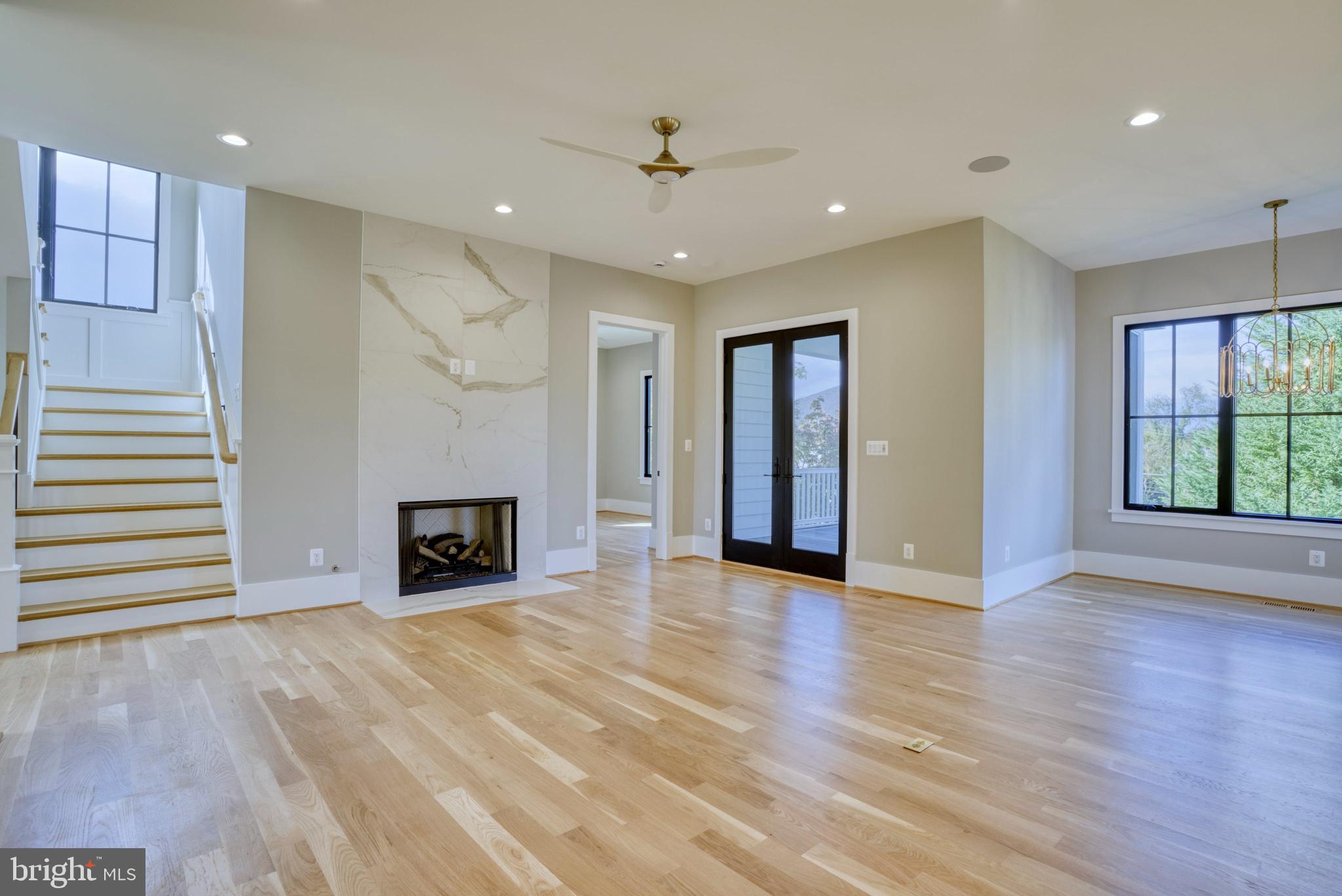 ROSEMONT - Residential