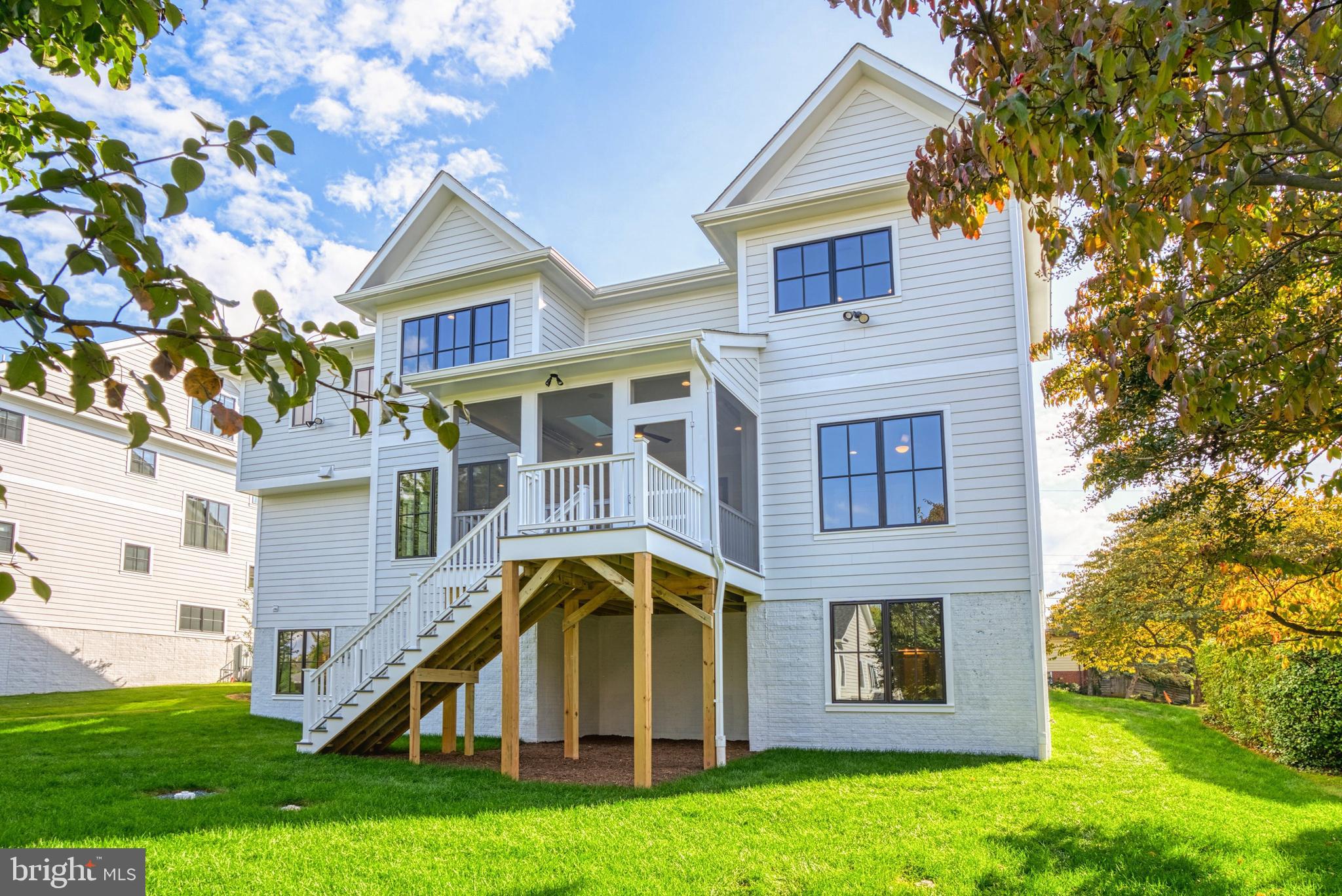 ROSEMONT - Residential