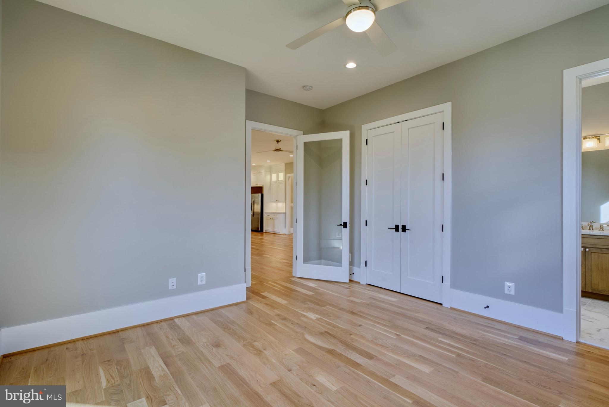 ROSEMONT - Residential