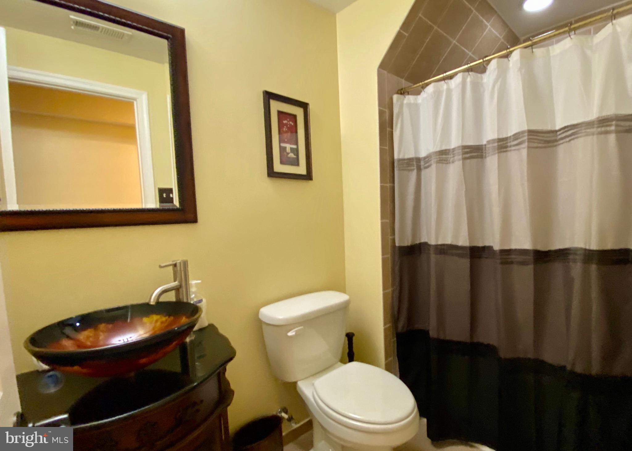 HOWARDS TRUST - Residential