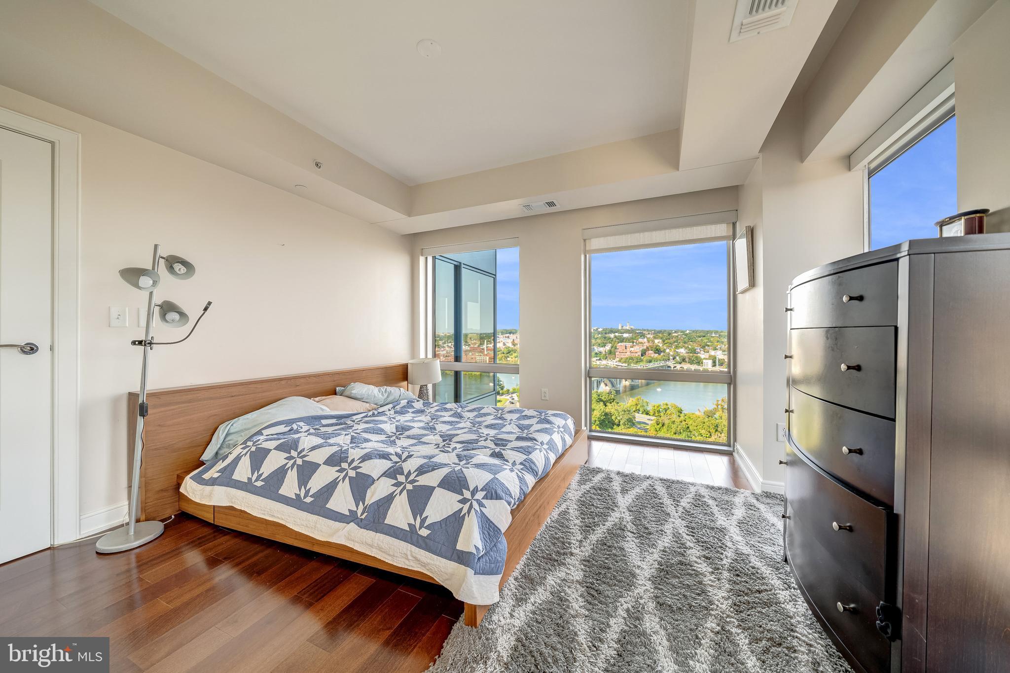 THE WATERVIEW - Residential Lease