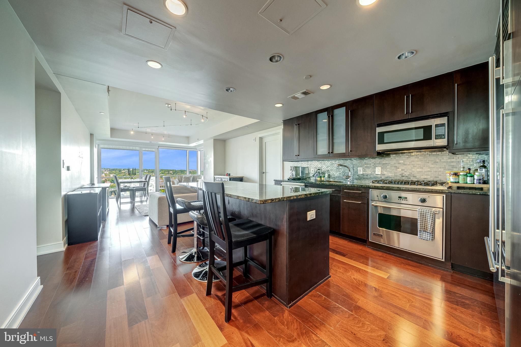 THE WATERVIEW - Residential Lease