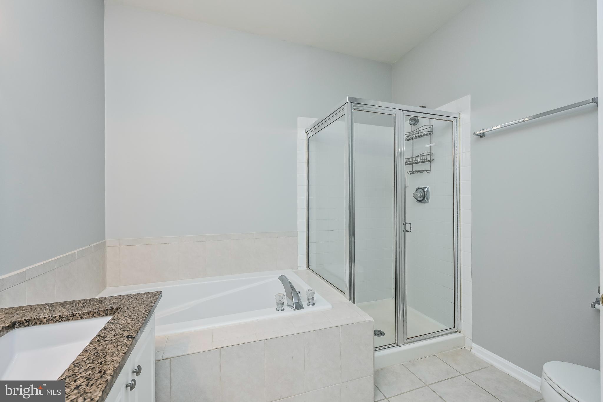 CEDAR LAKES - Residential Lease