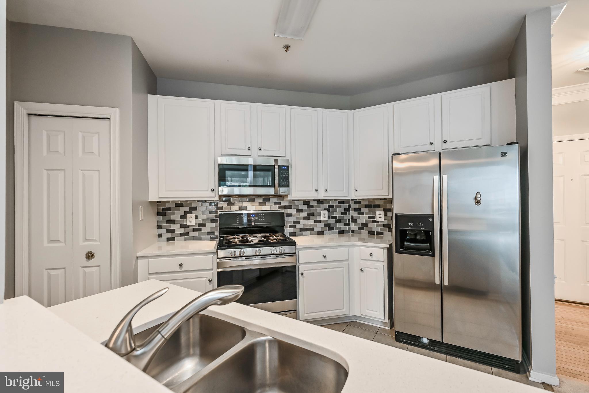 CEDAR LAKES - Residential Lease