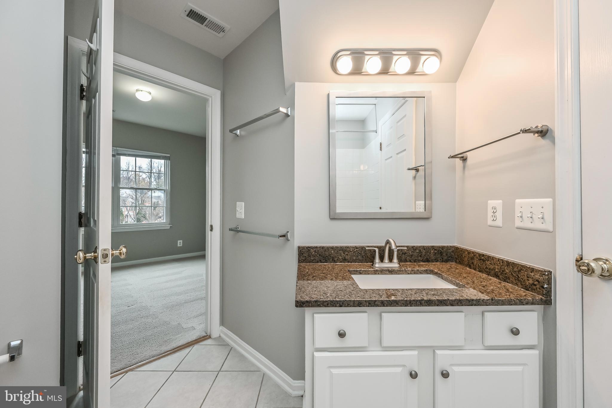 CEDAR LAKES - Residential Lease