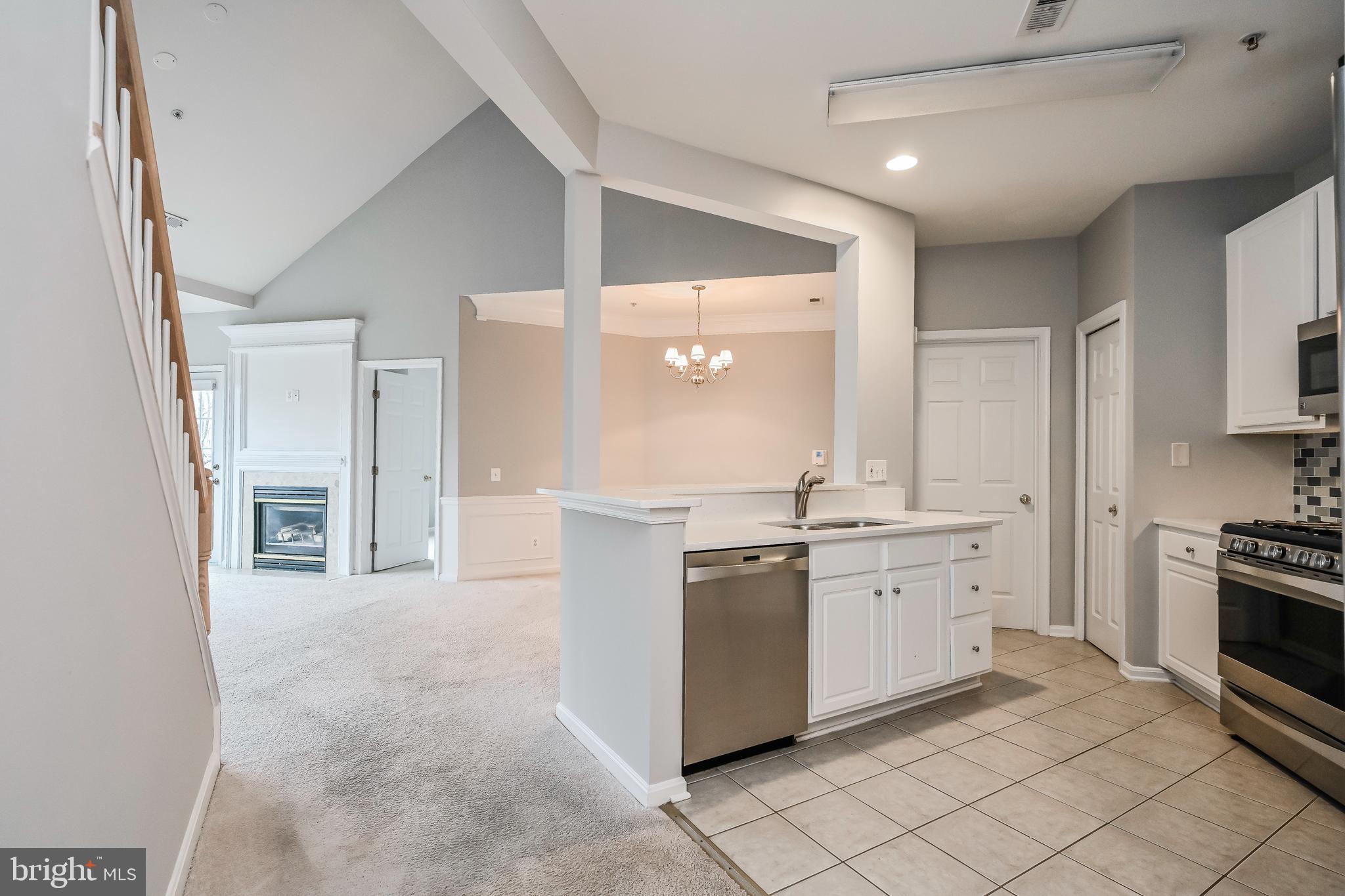 CEDAR LAKES - Residential Lease