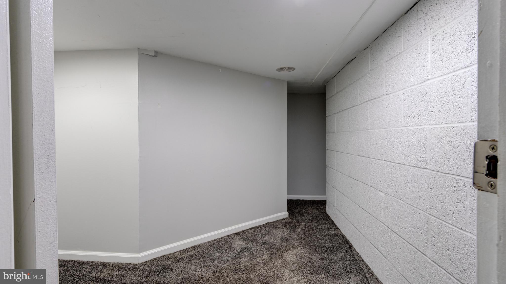 GWYNN ACRES - Residential