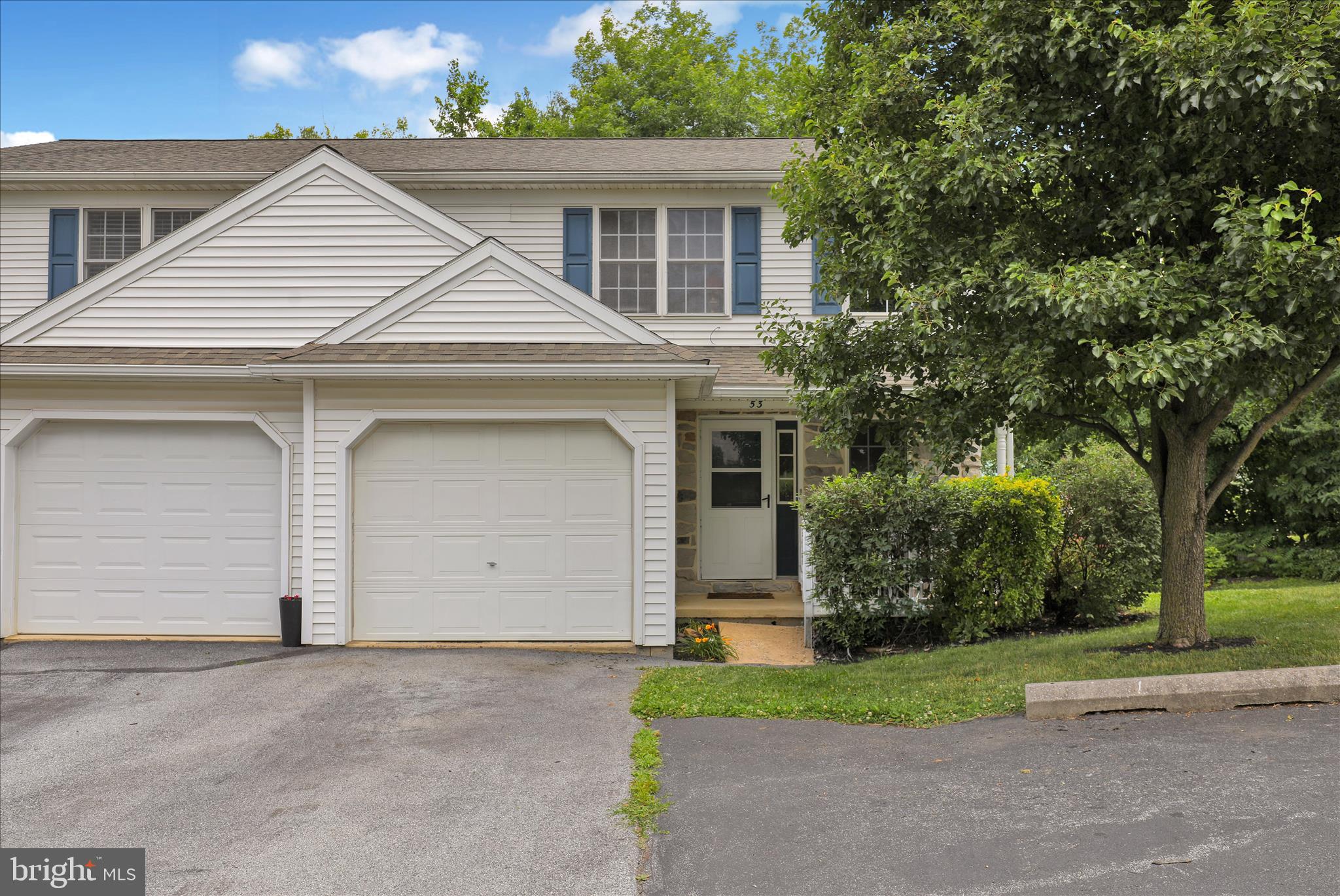 53 HERON ROAD