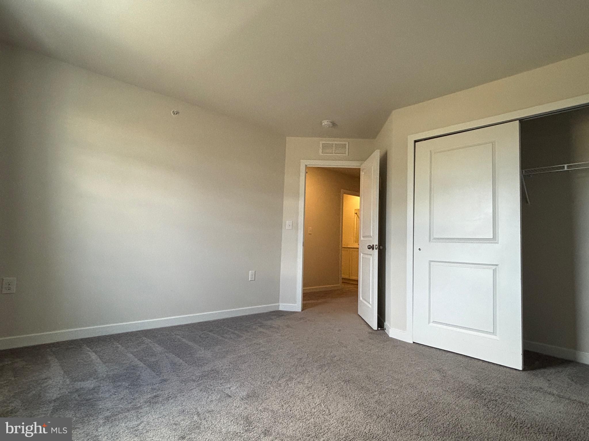 COVENTRY CHASE - Residential