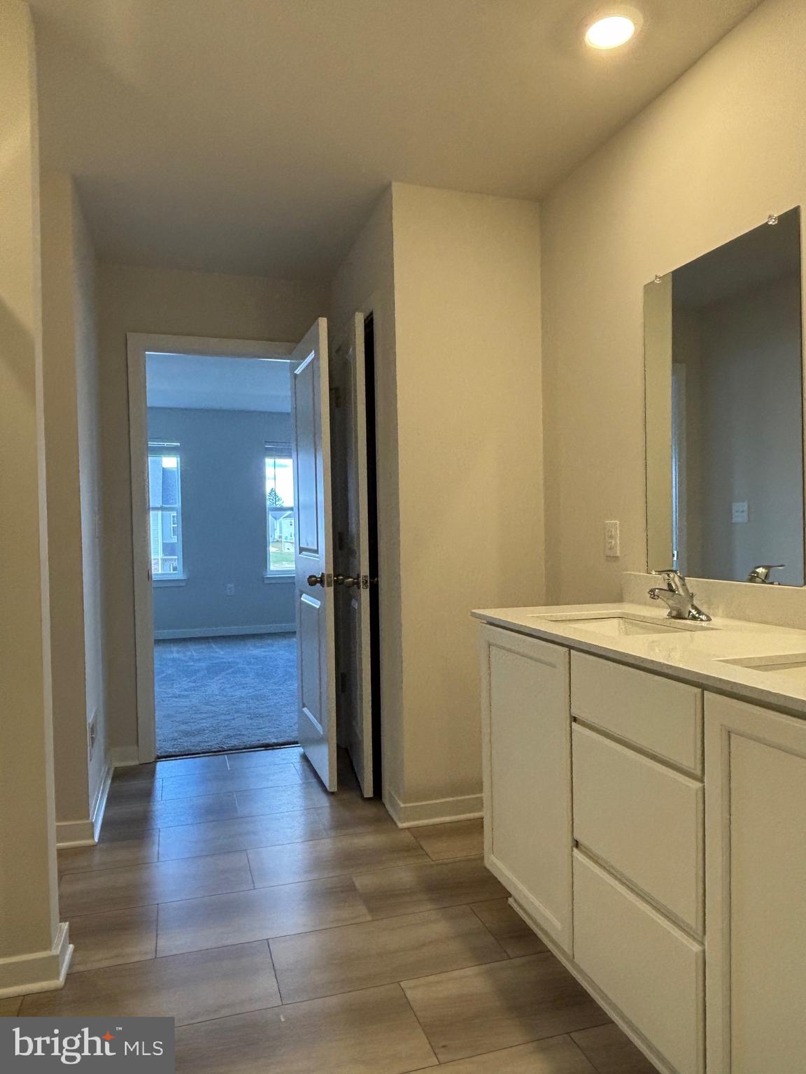 COVENTRY CHASE - Residential