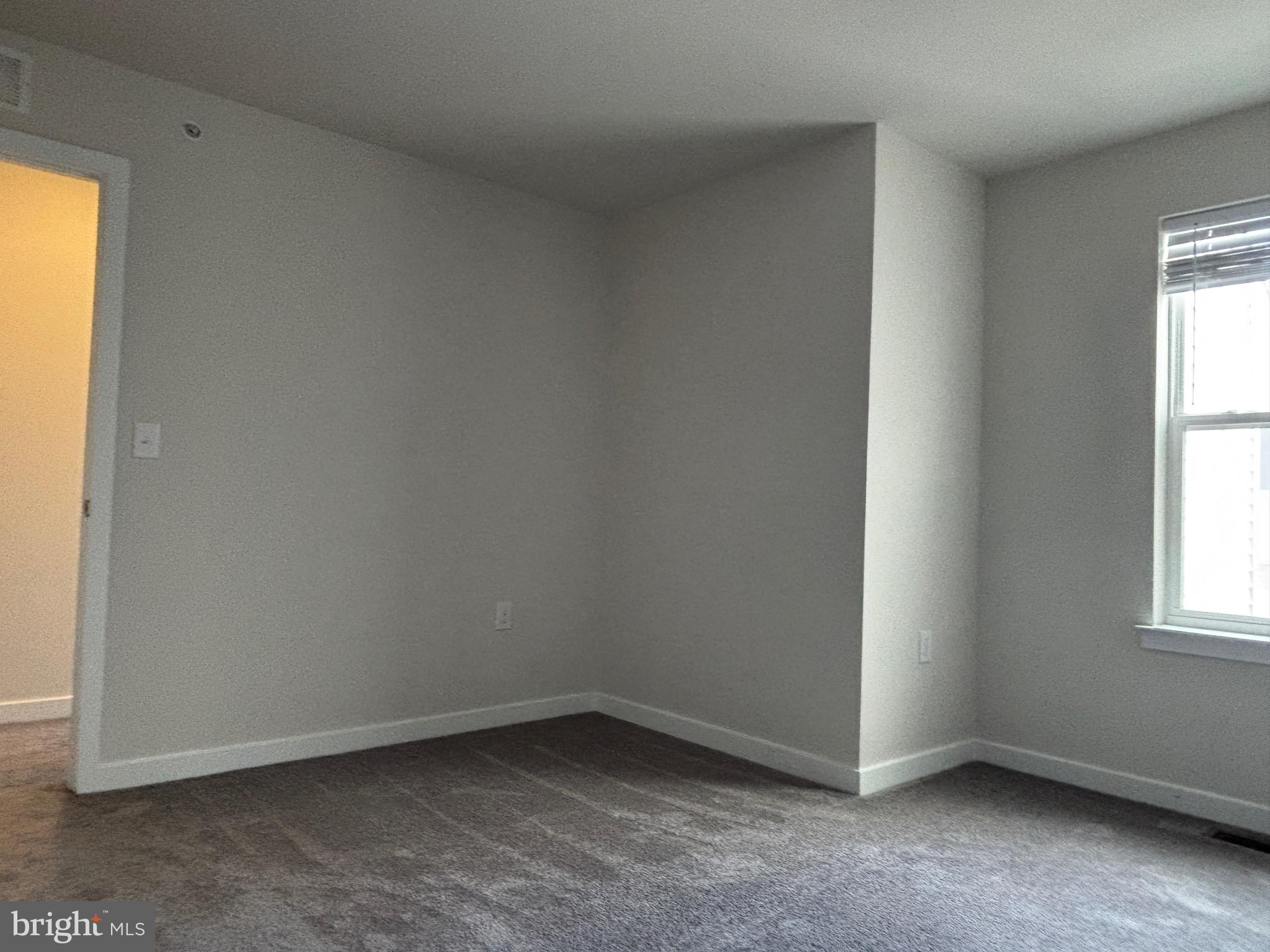 COVENTRY CHASE - Residential