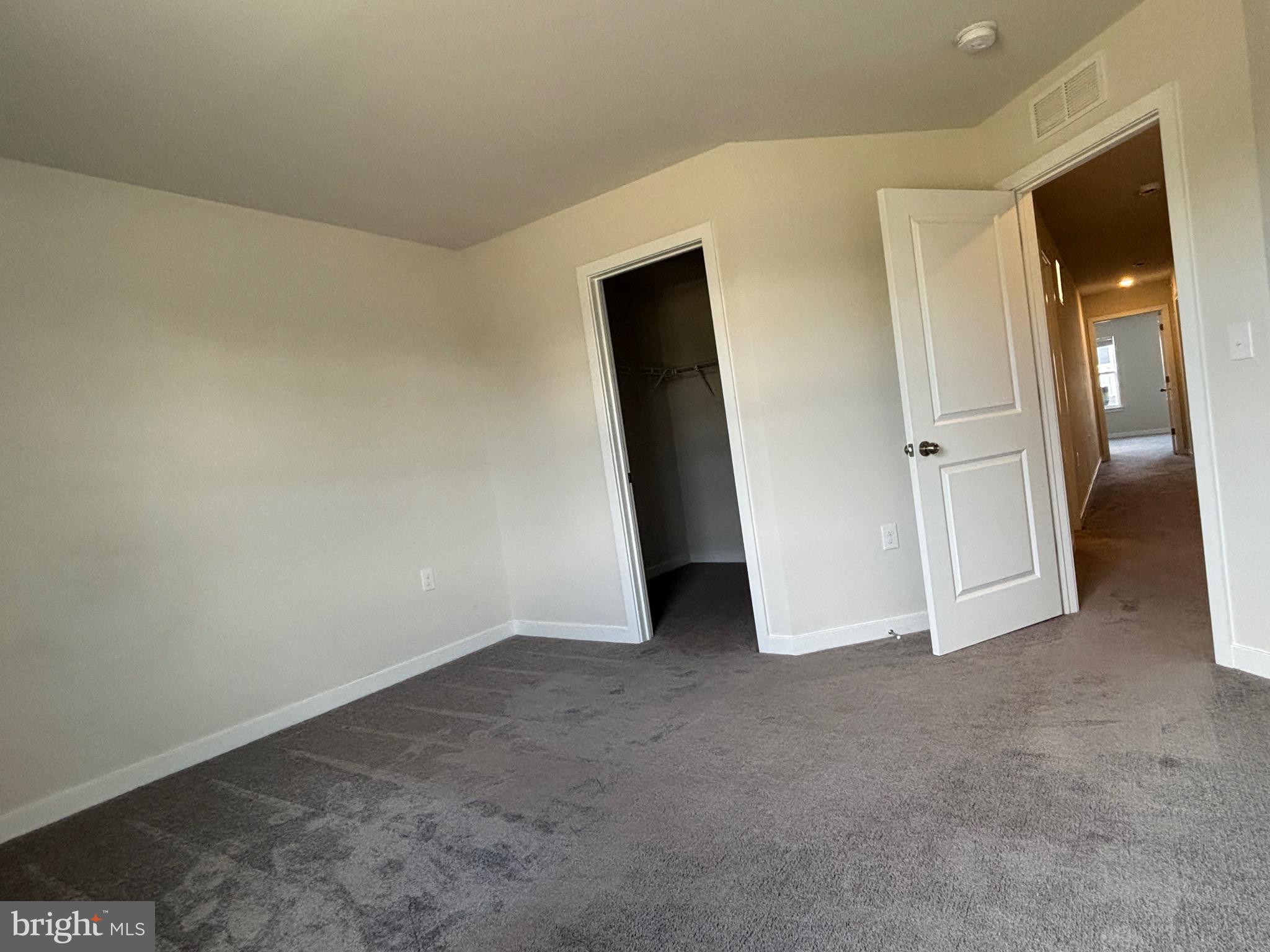 COVENTRY CHASE - Residential