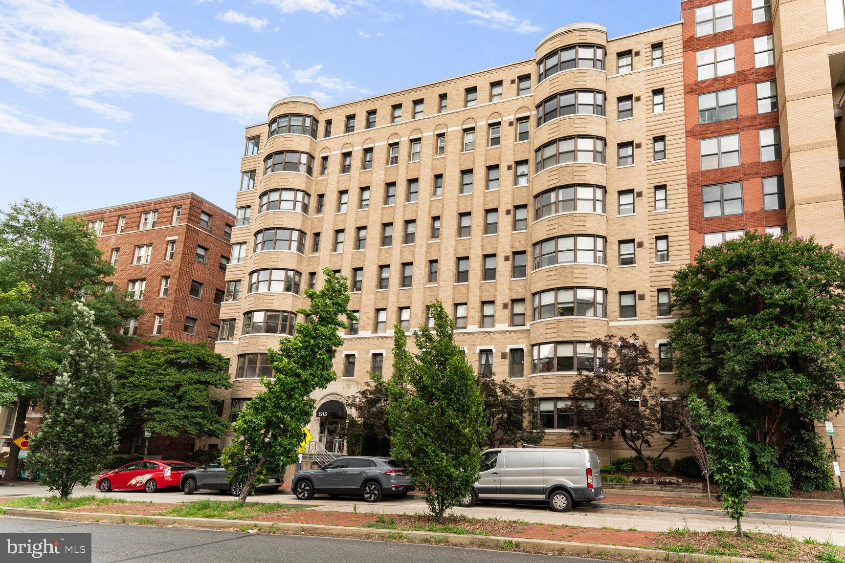 2515 K STREET NW 205