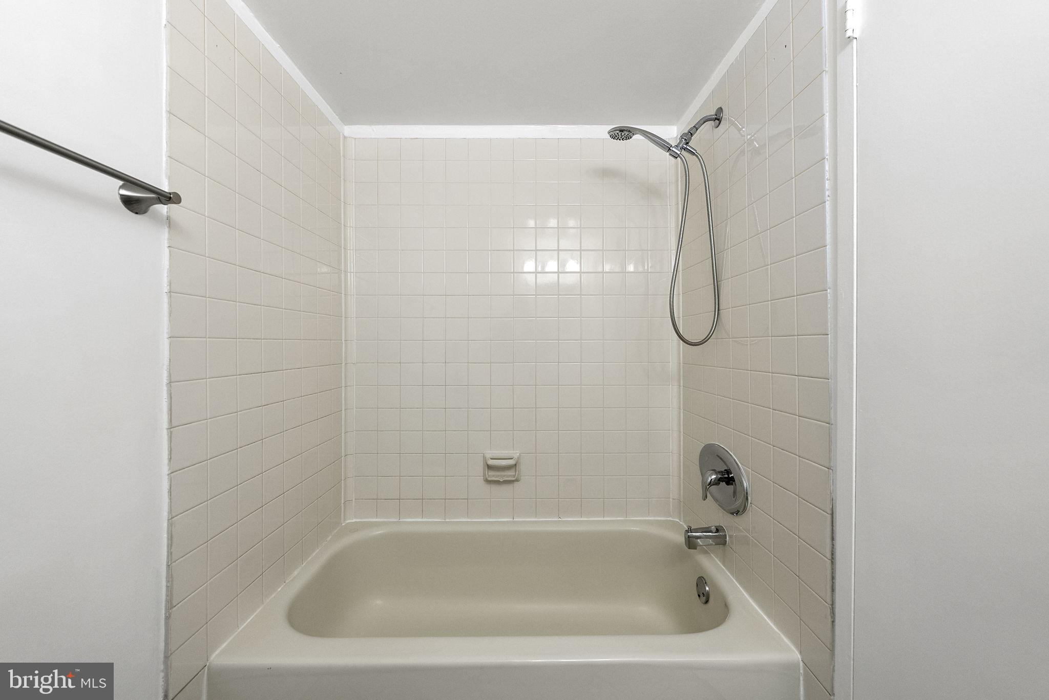 SHADOWOOD - Residential