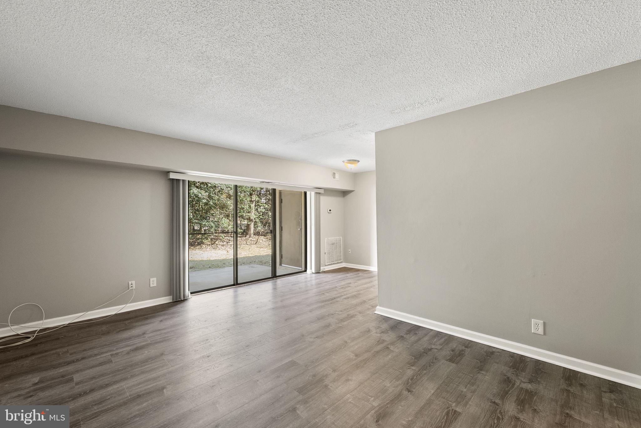 SHADOWOOD - Residential