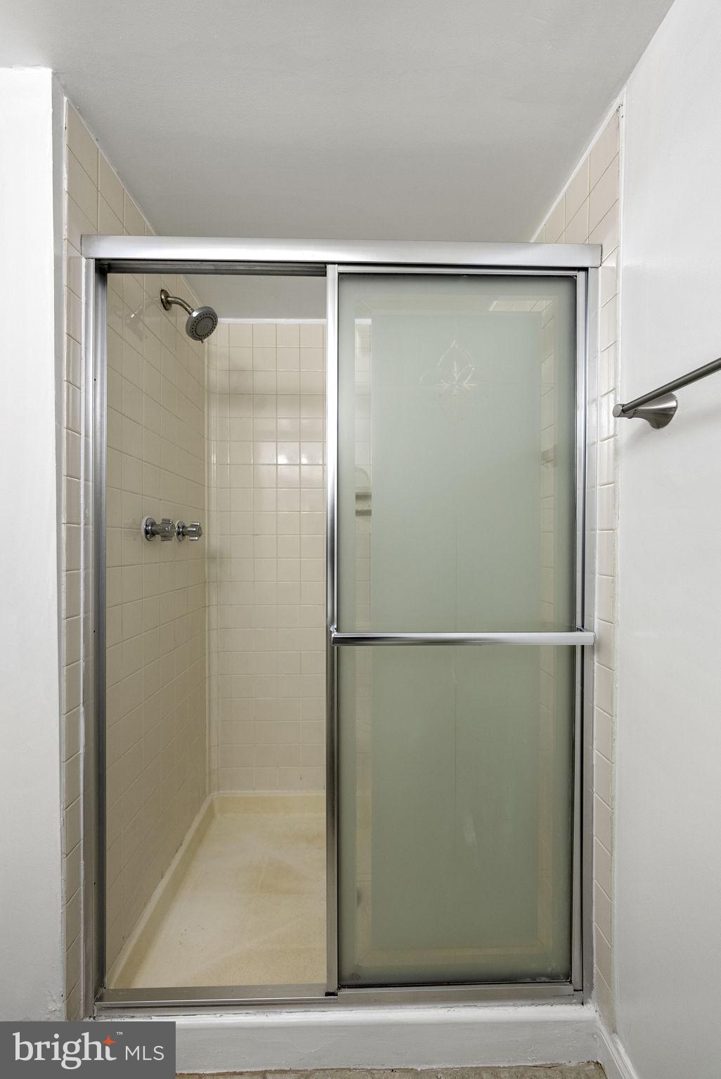 SHADOWOOD - Residential