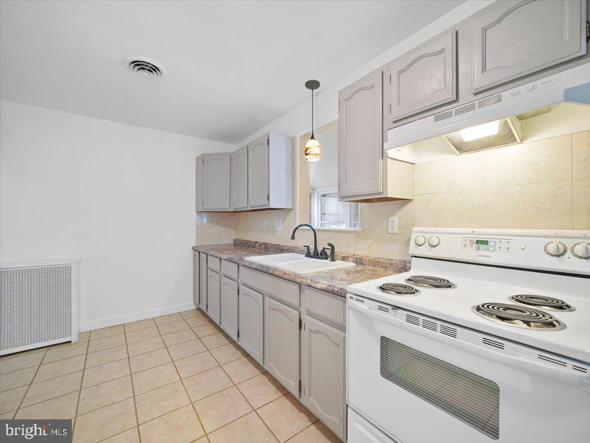 HAGERSTOWN - Residential