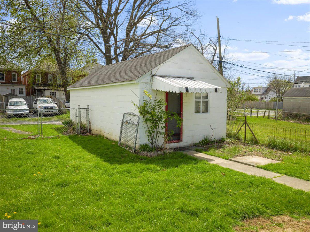 HAGERSTOWN - Residential