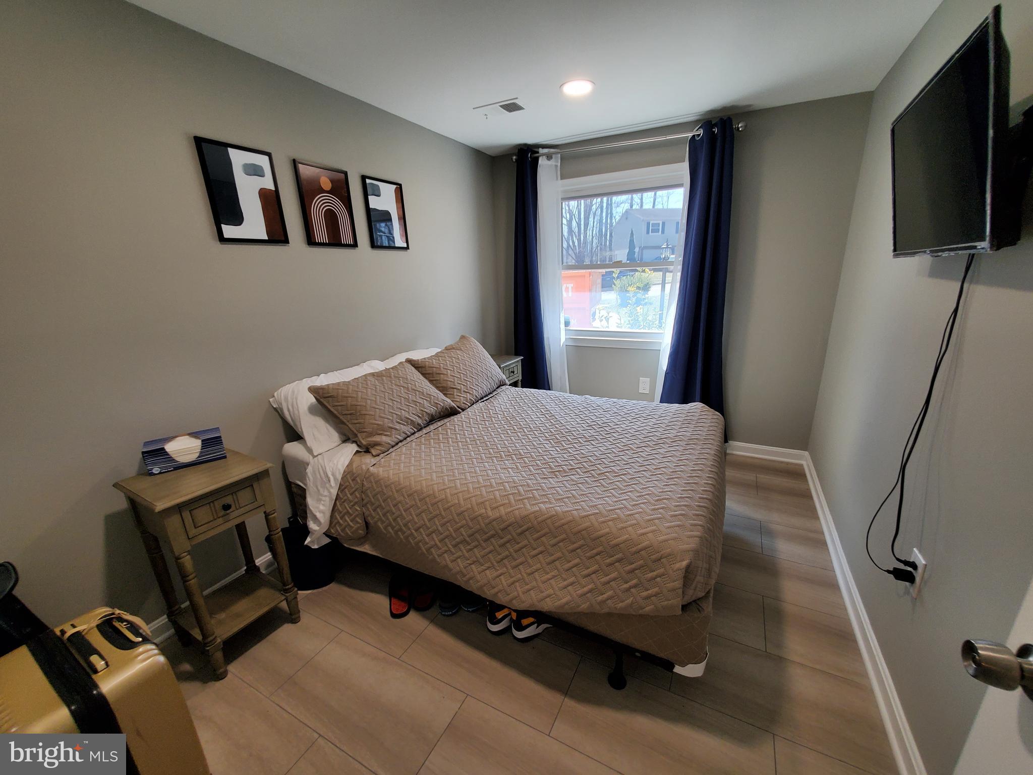 MARLBORO MEADOWS - Residential