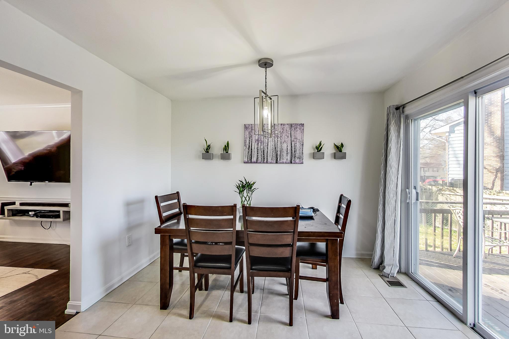 MARLBORO MEADOWS - Residential