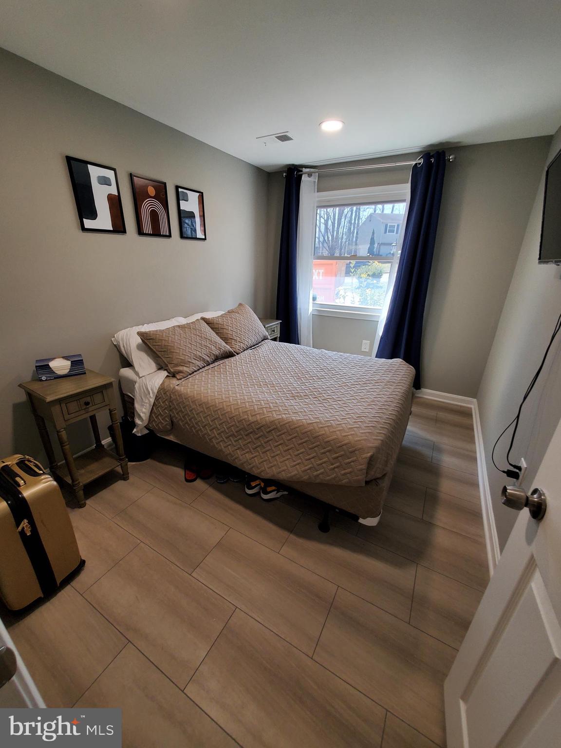 MARLBORO MEADOWS - Residential